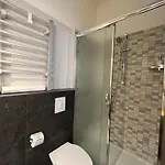 Πανσιόν Perla Del Prione